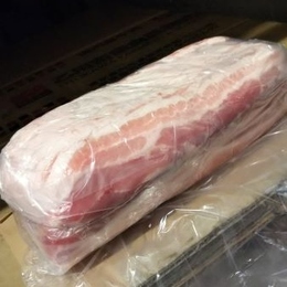 外国産豚バラスライス1kg冷凍