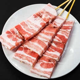 ★翌営業日発送★ジャンボ　豚バラ串　約100g(/幅:約5cm　厚さ:約1cm)本　100本